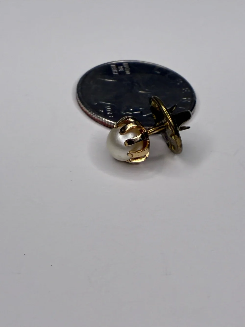 Vintage Gold Toned Round Chain Tie Tack And Gold Colored Pearl Tie Tack Bundle